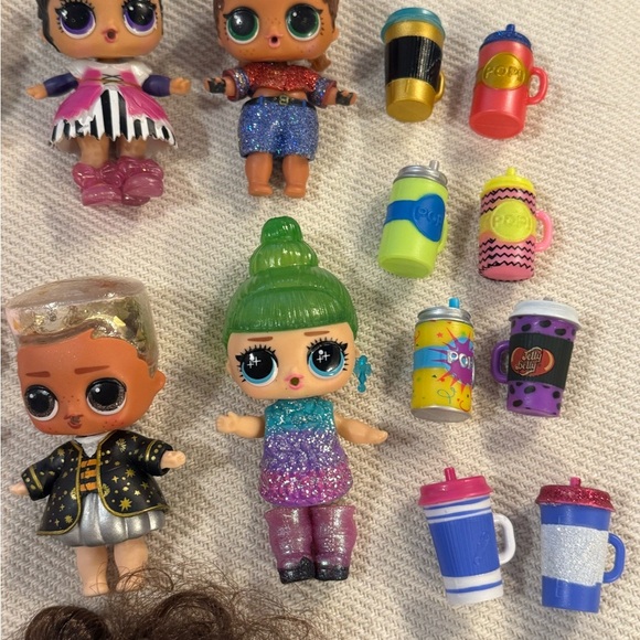 L.O.L. Surprise! Dolls Collection - Pink, Purple, Green, Gold - Picture 3 of 14